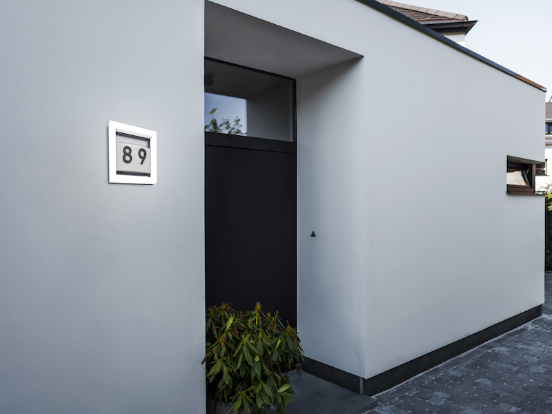 Moderne LED Außenwandbeleuchtung aus dem Hause LUTEC / meine